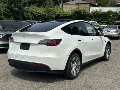 Used 2020 Tesla Model Y Long Range AWD/4WD image 3
