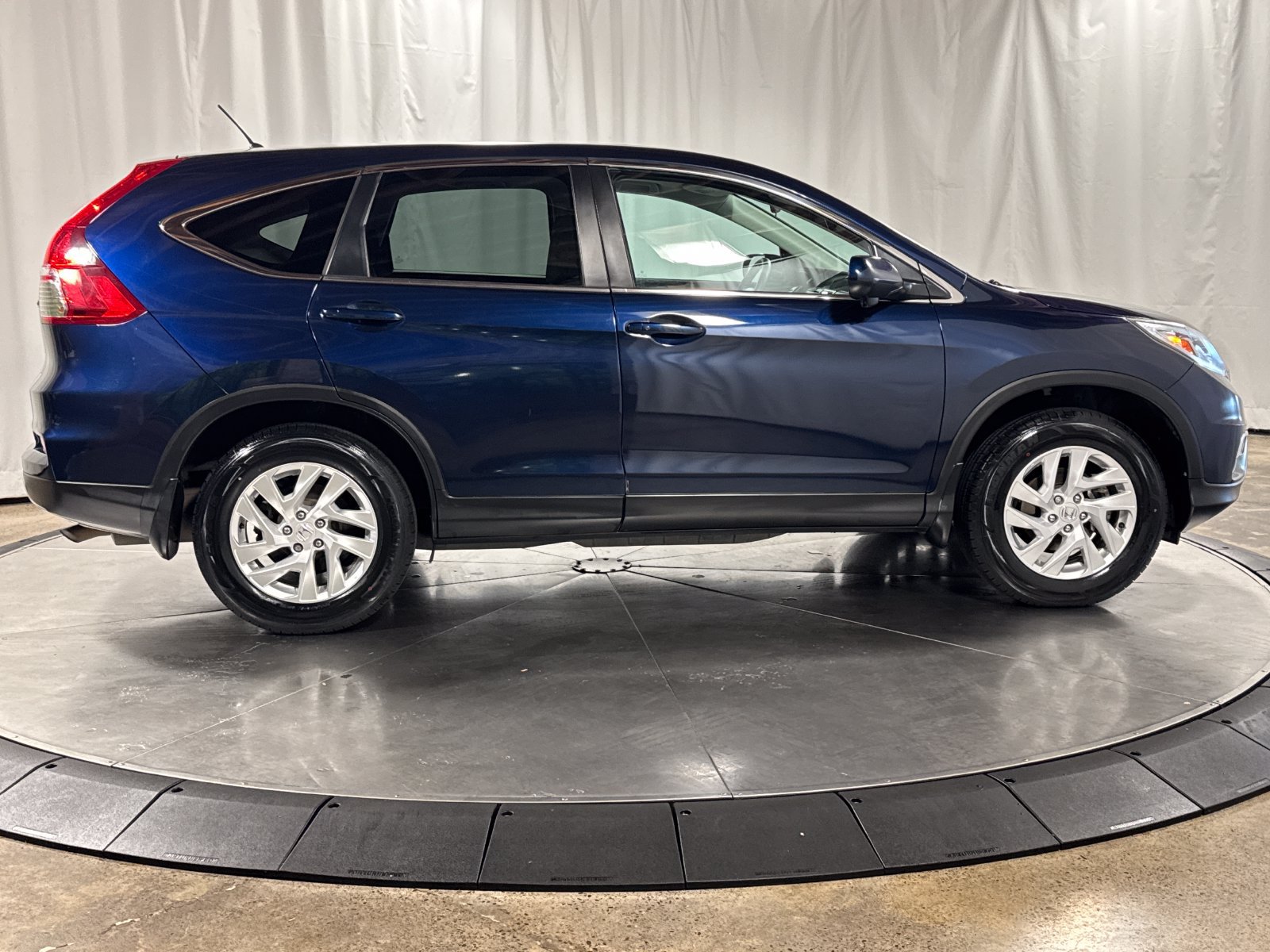 Used 2015 Honda CR-V EX image 6