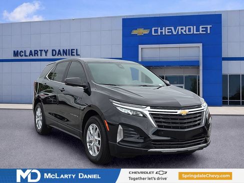 Used 2024 Chevrolet Equinox LT FWD image 1