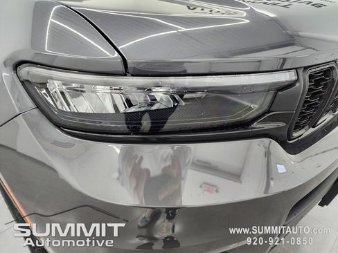 New 2025 Jeep Grand Cherokee L Limited w/ Black Appearance Package image 27