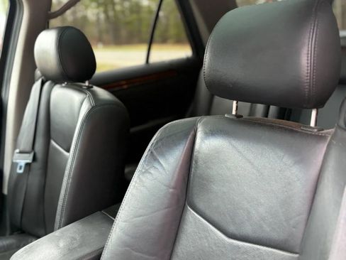 Used 2008 Cadillac SRX AWD w/ Utility Package image 13