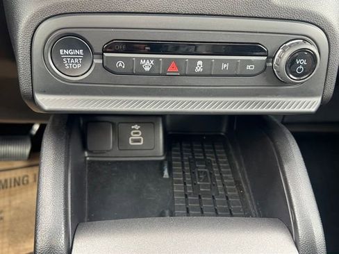 Used 2025 Ford Bronco Sport Outer Banks w/ Outer Banks Tech Package+ AWD/4WD image 19