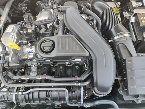 New 2027 Volkswagen Jetta SE FWD image 29