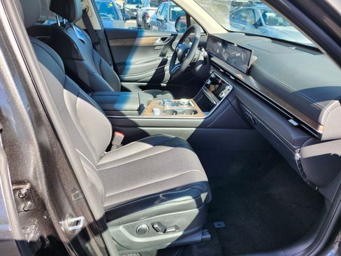 New 2026 Genesis GV80 2.5T Prestige AWD/4WD image 11