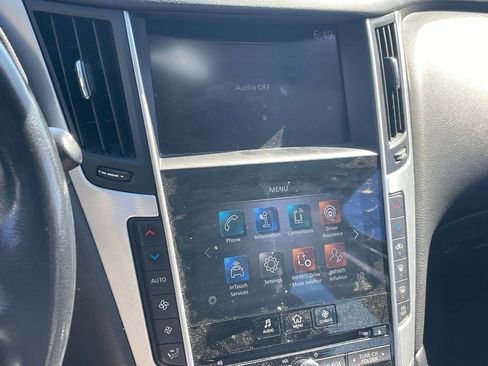 Used 2021 INFINITI Q50 Luxe image 6