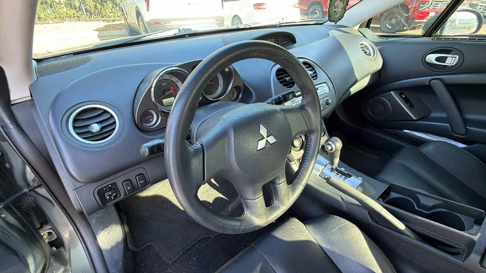 Used 2007 Mitsubishi Eclipse GT FWD image 10