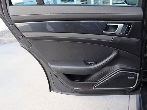 Used 2018 Porsche Panamera 4S w/ Premium Package Plus image 50