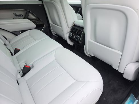 New 2026 Land Rover Range Rover Sport SE AWD/4WD image 11