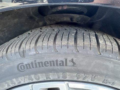 Used 2014 Mercedes-Benz E 350 4MATIC Sedan w/ Premium 1 Package image 7