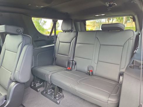 New 2026 GMC Yukon XL Denali w/ Sun & Power Step Package image 10