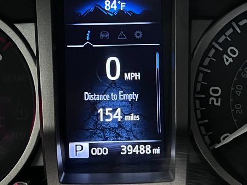 Used 2023 Toyota Tacoma SR5 AWD/4WD image 20