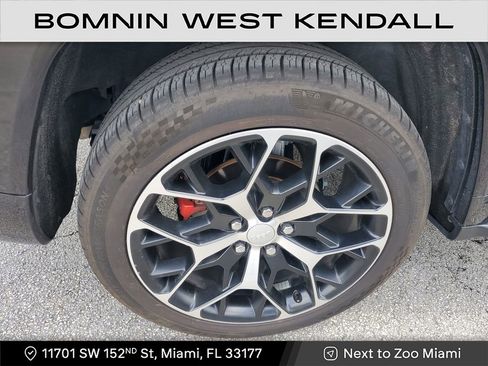 Used 2023 Jeep Grand Cherokee Summit image 7
