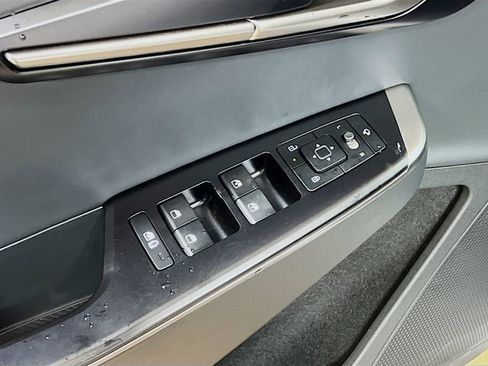 New 2025 Kia EV6 Light image 18
