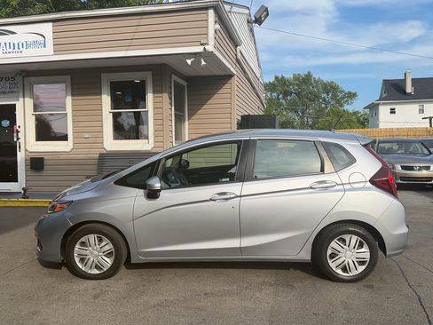 Used 2019 Honda Fit LX image 2
