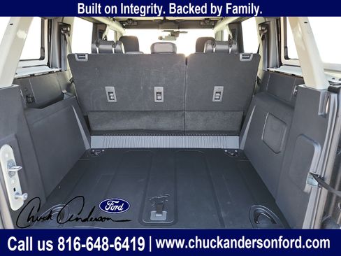 New 2025 Ford Bronco Badlands w/ Sasquatch Package AWD/4WD image 28