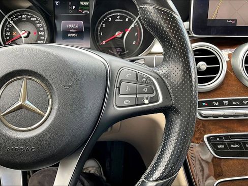 Used 2016 Mercedes-Benz C 350e Sedan image 7