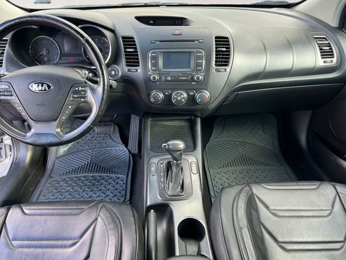 Used 2015 Kia Forte Koup EX w/ EX Premium Package image 10