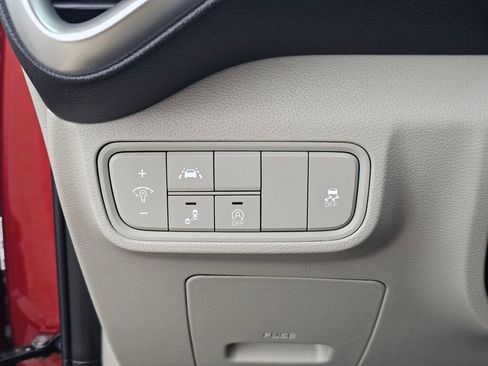 Used 2022 Kia Soul LX w/ Technology Package FWD image 32