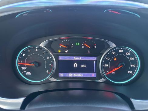 Used 2020 Chevrolet Traverse LT w/ LPO, Floor Liner Package image 35