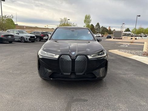 Used 2023 BMW iX xDrive50 w/ Premium Package AWD/4WD image 8