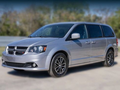 Used 2019 Dodge Grand Caravan GT image 9