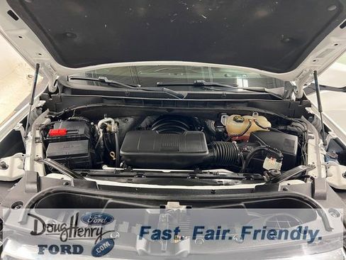 Used 2022 GMC Yukon SLT w/ SLT Premium Package image 22