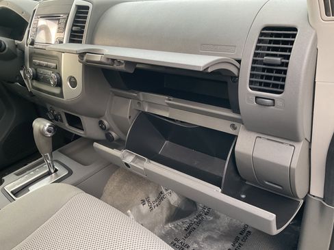 Used 2018 Nissan Frontier PRO-4X image 27