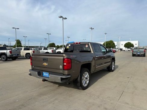 Used 2015 Chevrolet Silverado 1500 LTZ Z71 w/ LTZ Plus Package AWD/4WD image 8