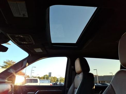 Used 2023 GMC Sierra 1500 Denali Ultimate image 17