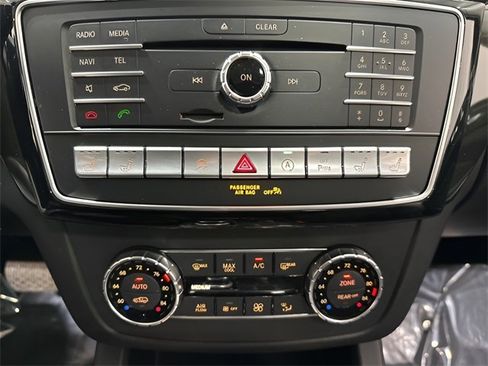 Used 2018 Mercedes-Benz GLS 550 4MATIC image 26