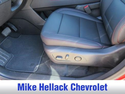 New 2026 Chevrolet Traverse Z71 w/ Driver Confidence Package image 13