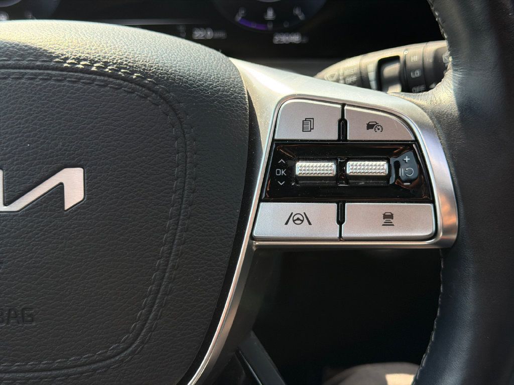 Used 2023 Kia Telluride SX X-Pro AWD/4WD image 30