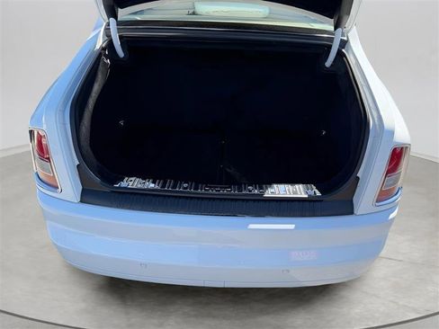 Used 2006 Rolls-Royce Phantom Sedan RWD image 11
