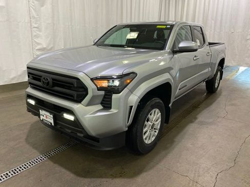 New 2026 Toyota Tacoma SR5 AWD/4WD image 7