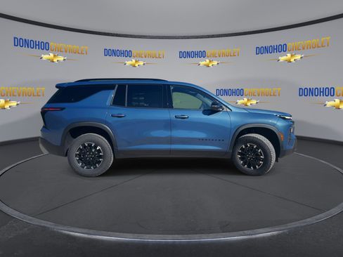 New 2026 Chevrolet Traverse Z71 w/ Driver Confidence Package AWD/4WD image 12