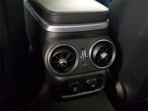 Used 2023 Kia Stinger GT2 image 14