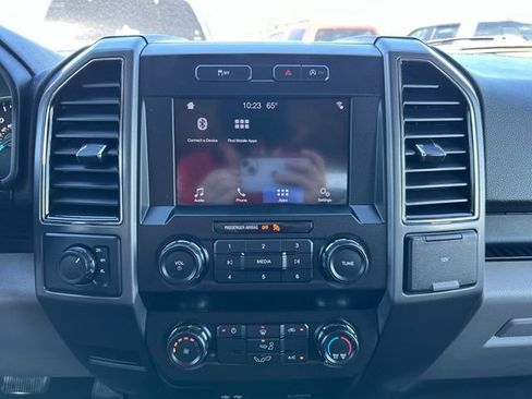 Used 2019 Ford F150 XLT AWD/4WD image 17