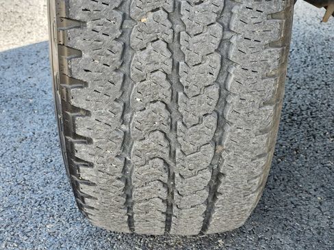 Used 2024 RAM 2500 Laramie AWD/4WD image 11