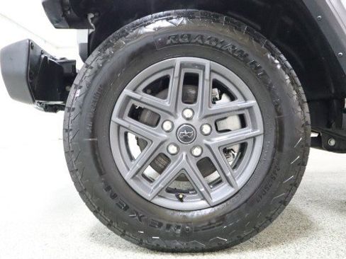 Used 2024 Jeep Wrangler Unlimited Sport image 22