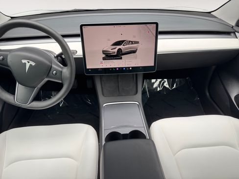 Used 2023 Tesla Model 3 Standard Range RWD image 11