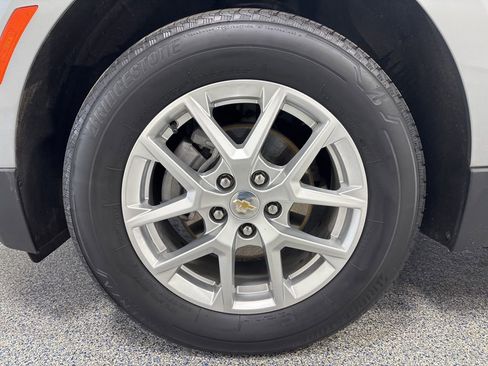 Used 2024 Chevrolet Equinox LT AWD/4WD image 41