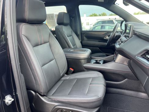 Used 2023 Chevrolet Tahoe RST w/ Luxury Package AWD/4WD image 20