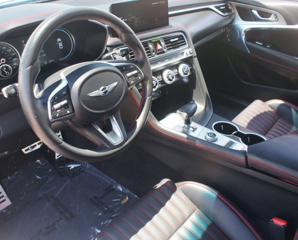 Used 2023 Genesis G70 2.0T w/ Sport Prestige Package AWD/4WD image 15