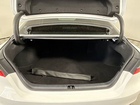 Used 2020 Toyota Camry LE FWD image 24