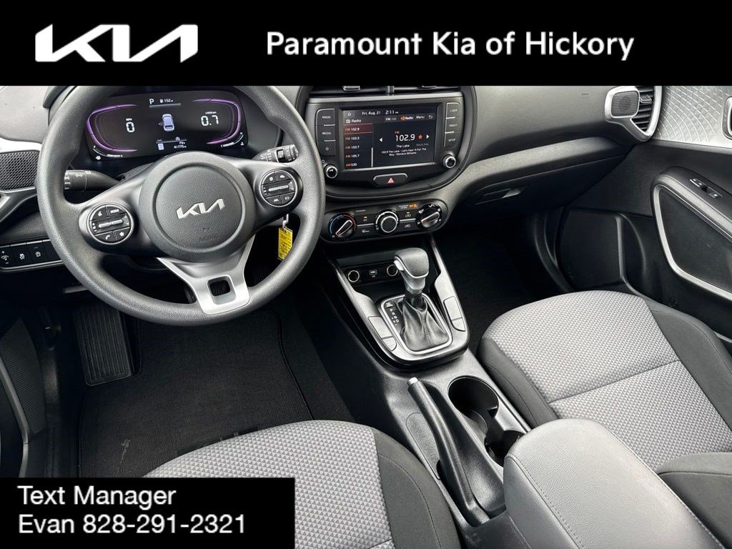 Used 2023 Kia Soul LX w/ Option Group 015 FWD image 14
