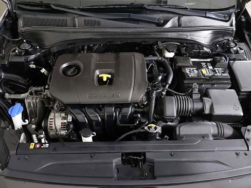 Used 2024 Kia Forte LXS FWD image 18