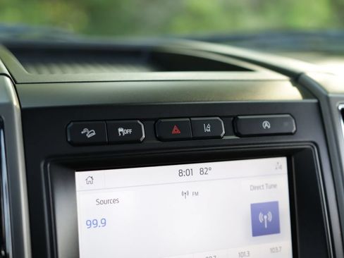 Used 2021 Ford Expedition Max XLT AWD/4WD image 13