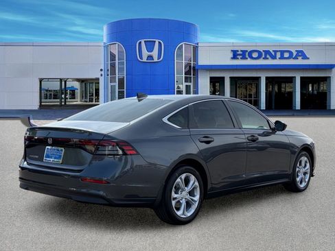 New 2026 Honda Accord LX image 7