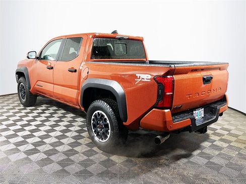 Certified 2025 Toyota Tacoma TRD Off-Road w/ TRD Off Road Premium Package image 6