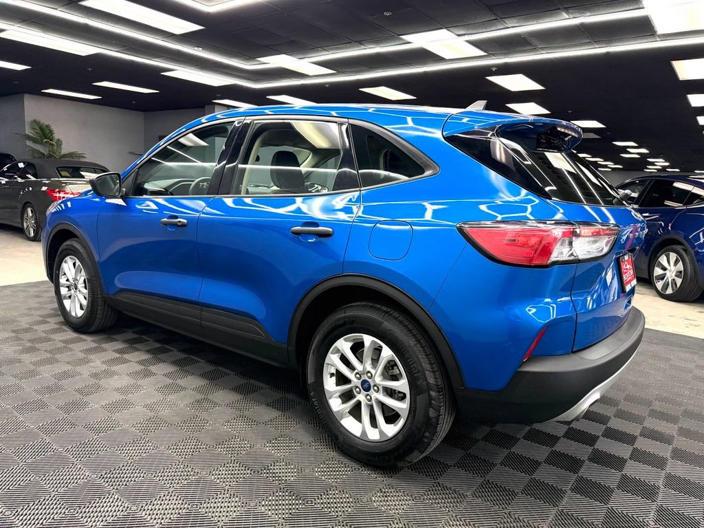 Used 2020 Ford Escape S AWD/4WD image 9